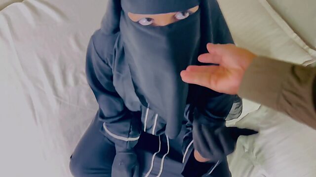 Curvy Arab lady provides fantastic POV sex sensations