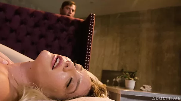 Blonde Babe Spreads Wide For Steamy Bedroom Fingering Ecstasy